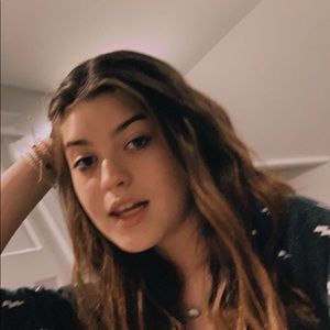 Meet your Posher, Hannah grace